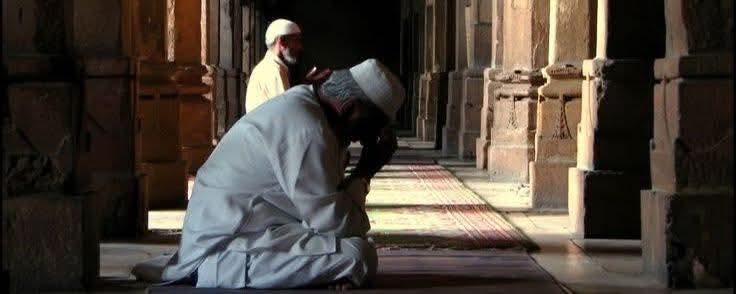 أَدِيب tweet media