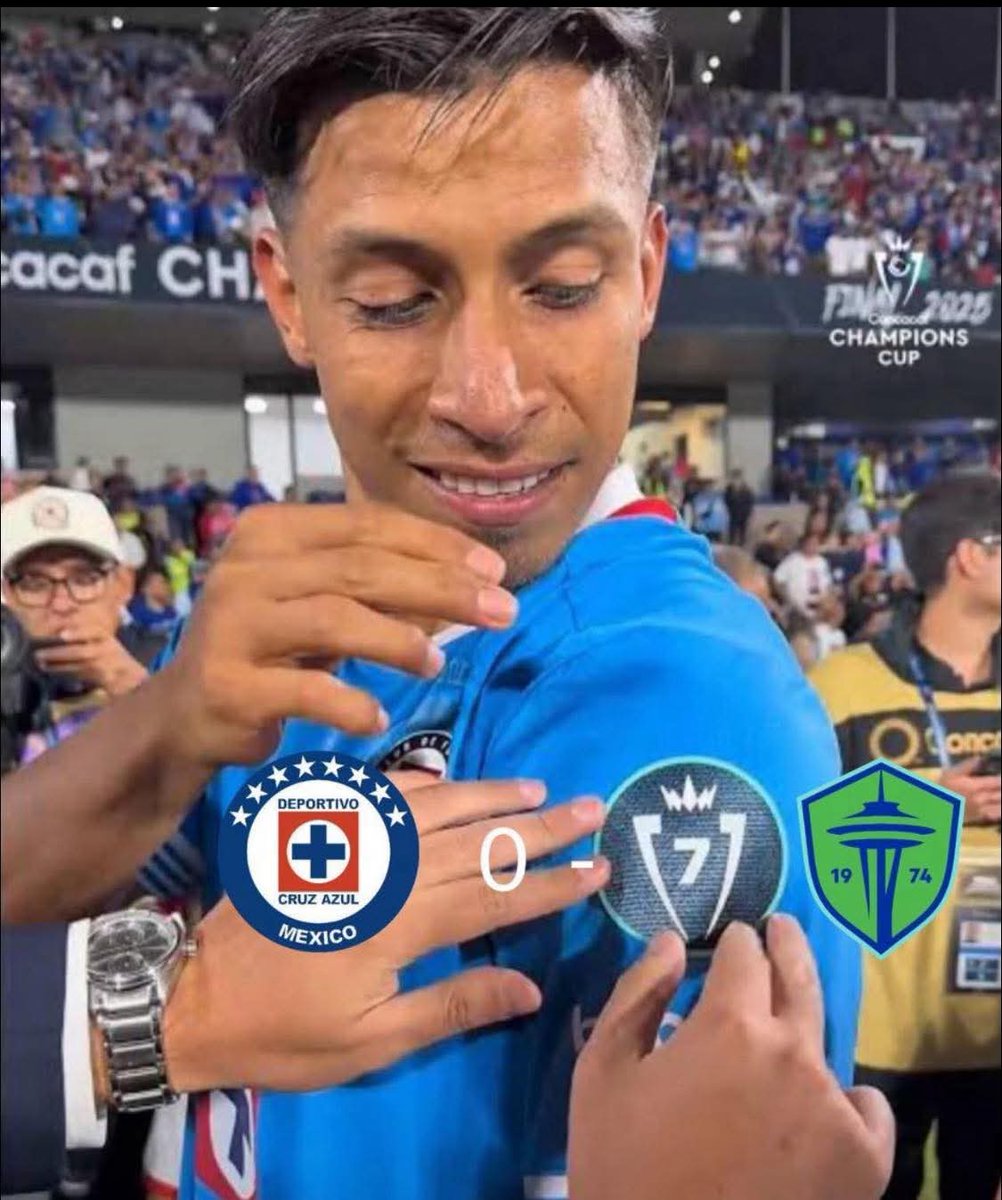 carlitxssss tweet media