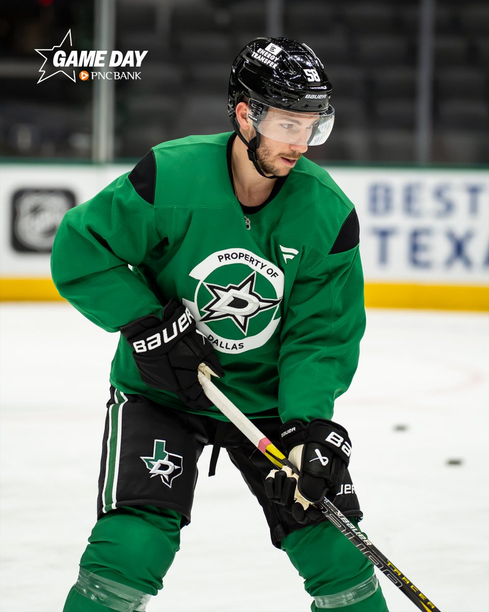 DallasStars's tweet photo. New faces in the Victory Green 🟢⚫️ https://t.co/IE1cqQey6z
