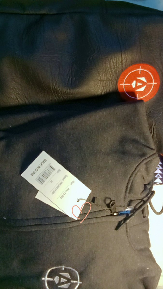 Christal Riziki tweet media