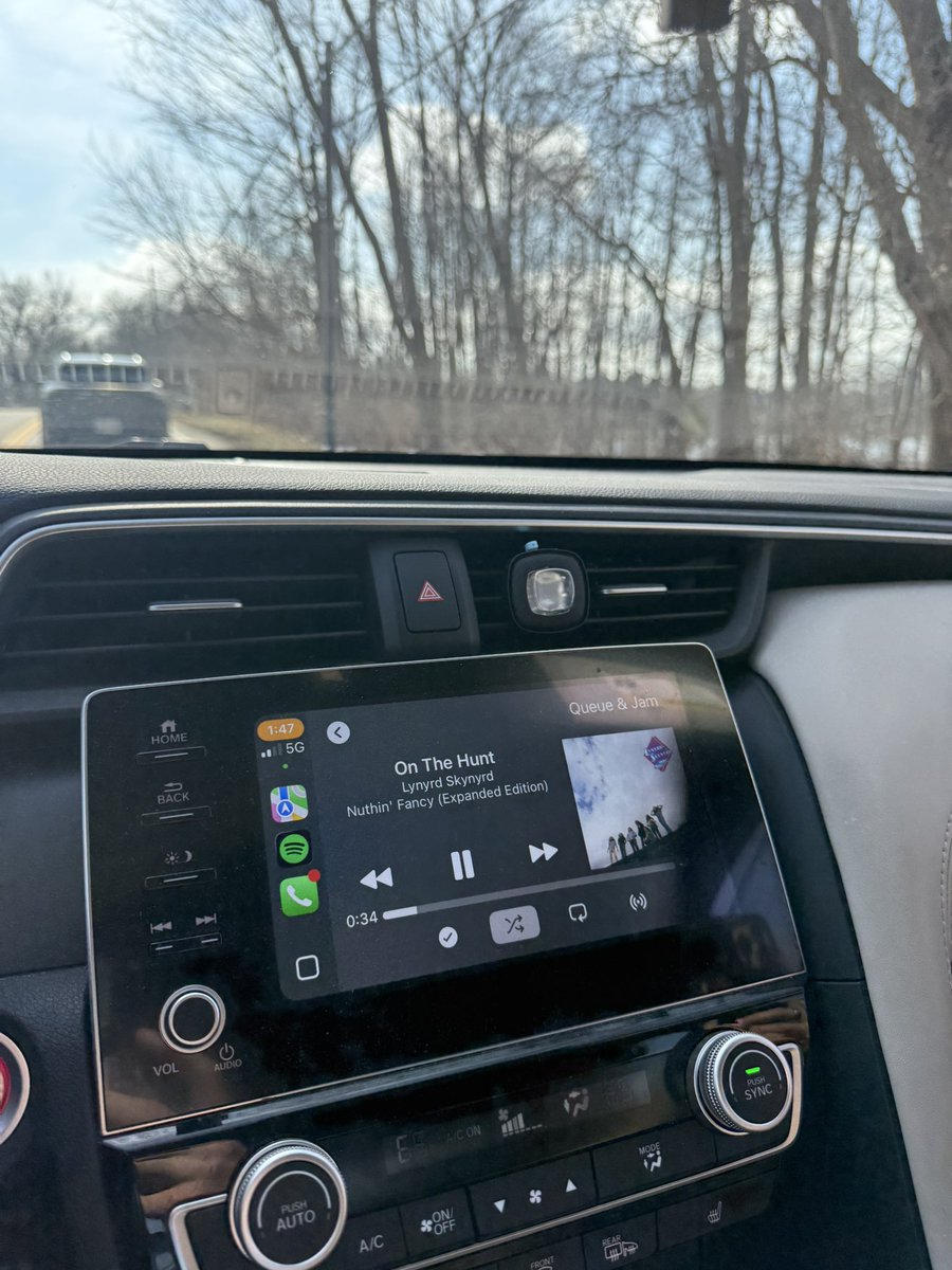 Gary Lewis tweet media