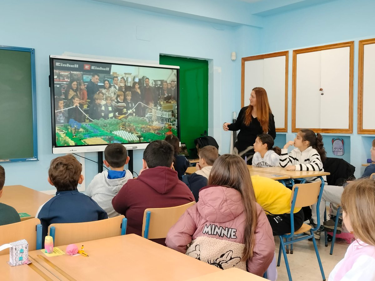 C.E.I.P. Príncipe Felipe. Umbrete (Sevilla) tweet media