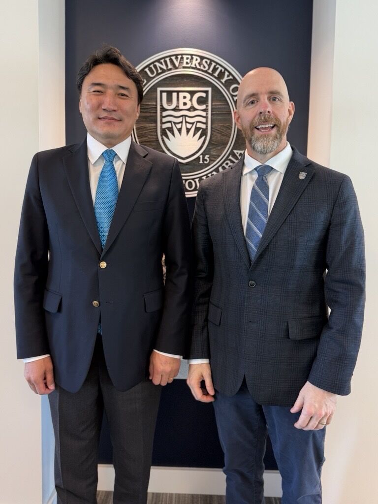 Benoit-Antoine Bacon tweet media