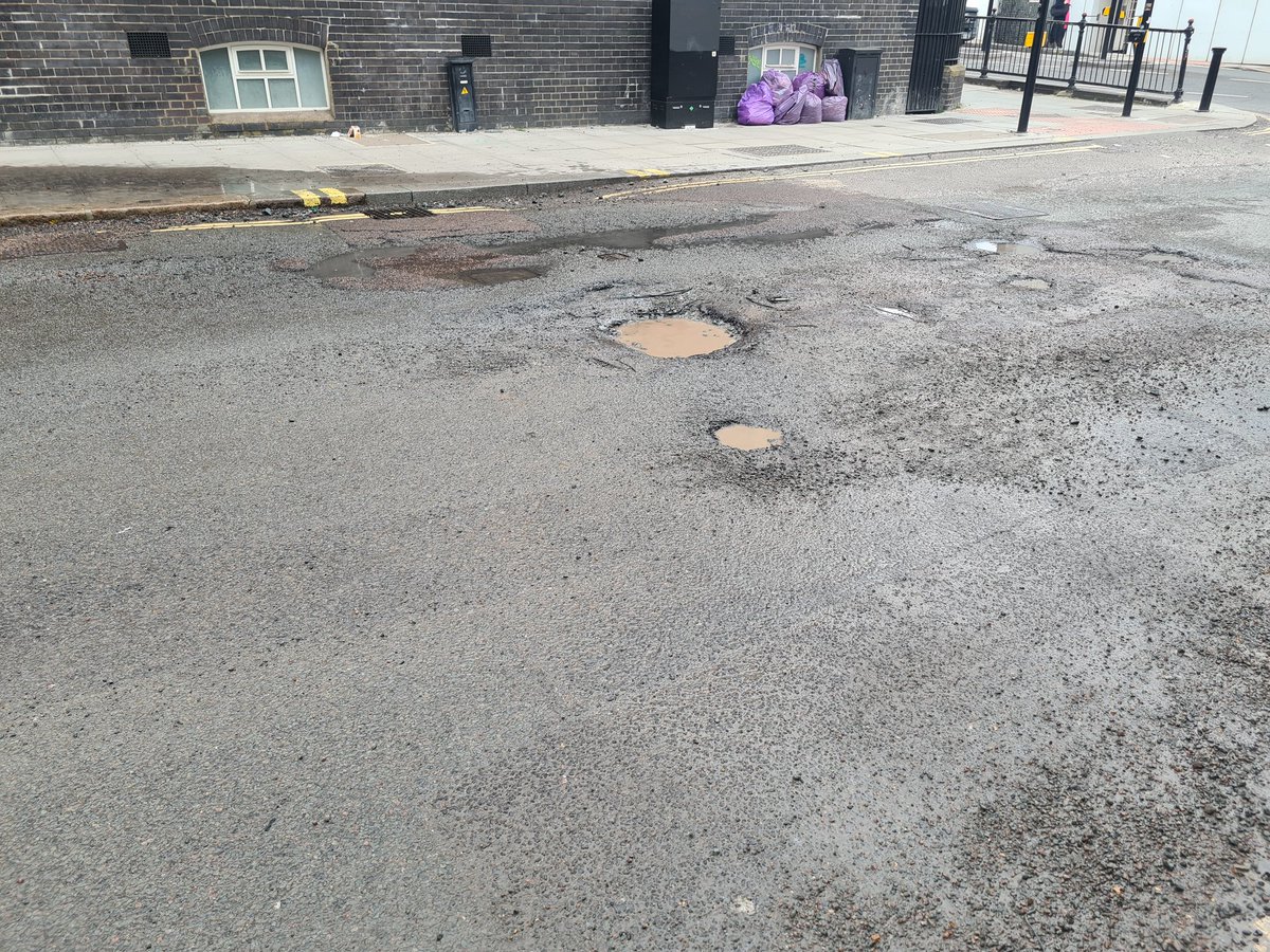 Paul Tavares tweet media