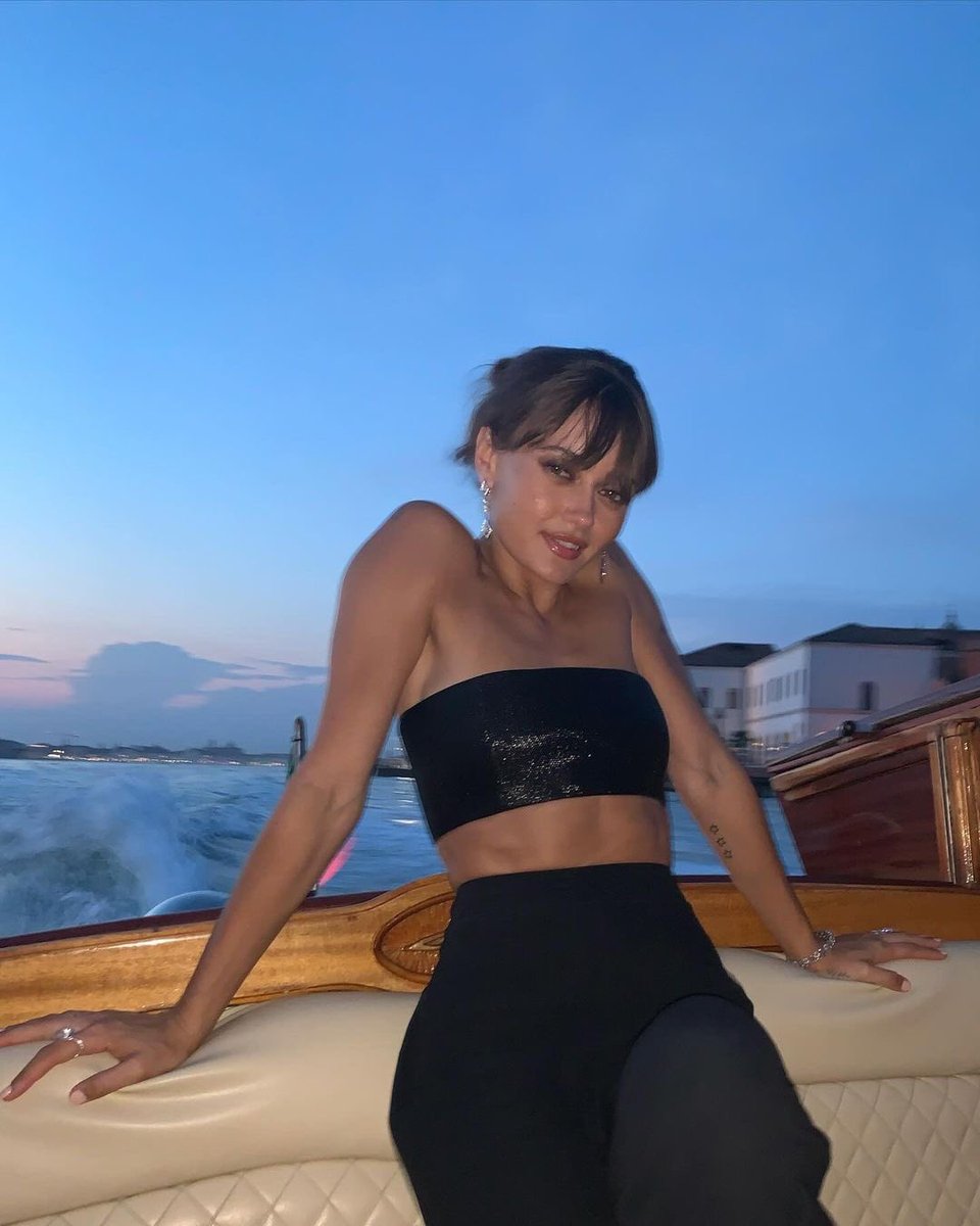 Ella Purnell Pics (@ellapurnell_s) on Twitter photo 