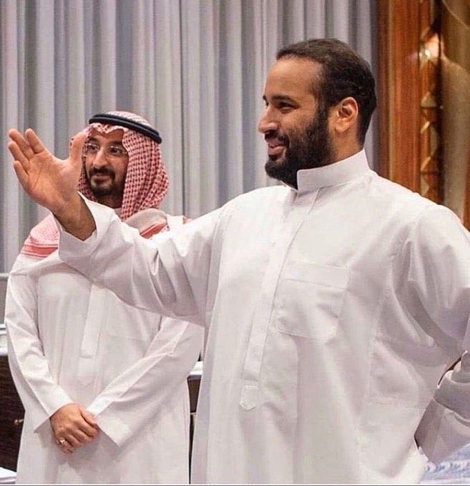 حصل ما تخشاه الولايات المتحدة واوروبا 🩸🇺🇸🇪🇺
هذا الرعب الوحيد القادر على تسريع انهاء الحرب الحالية

— نفط برنت ملك اقتصاد العالم 🛢️
اقترب سعرة من 100 دولار 🚀

السعودية 🇸🇦
بدأت بالتجهيز لتحول عمليات التصدير من موانئ المملكة الاخرى وراح تستفيد من ارتفاع ارباحها بنسبة 50% تقريباً