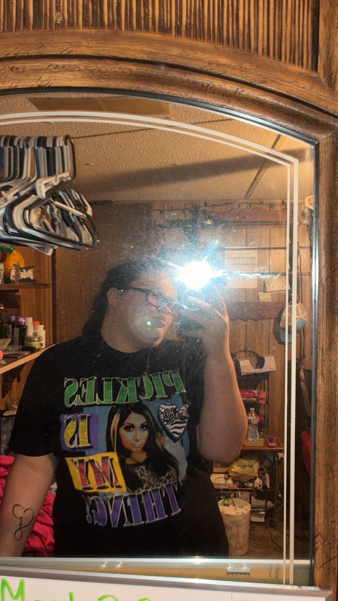 Amyypride's tweet photo. My five below find 🫶🏻 @snooki @JerseyShore https://t.co/p8Mg4BMpMd