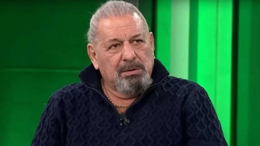 Erman Toroğlu;

“Erden Timur, Galatasaray’a 87 milyon Euro kara para sokmuş. Bu adam suçluysa, Galatasaray’da ceza almalı. Bu paralarla aldığı kupalar yanlarına kâr mı kalacak hocam? Hırsız banka soyunca paralara da el koymayın o zaman”