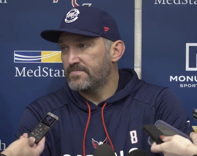 mora 🍒 tweet media