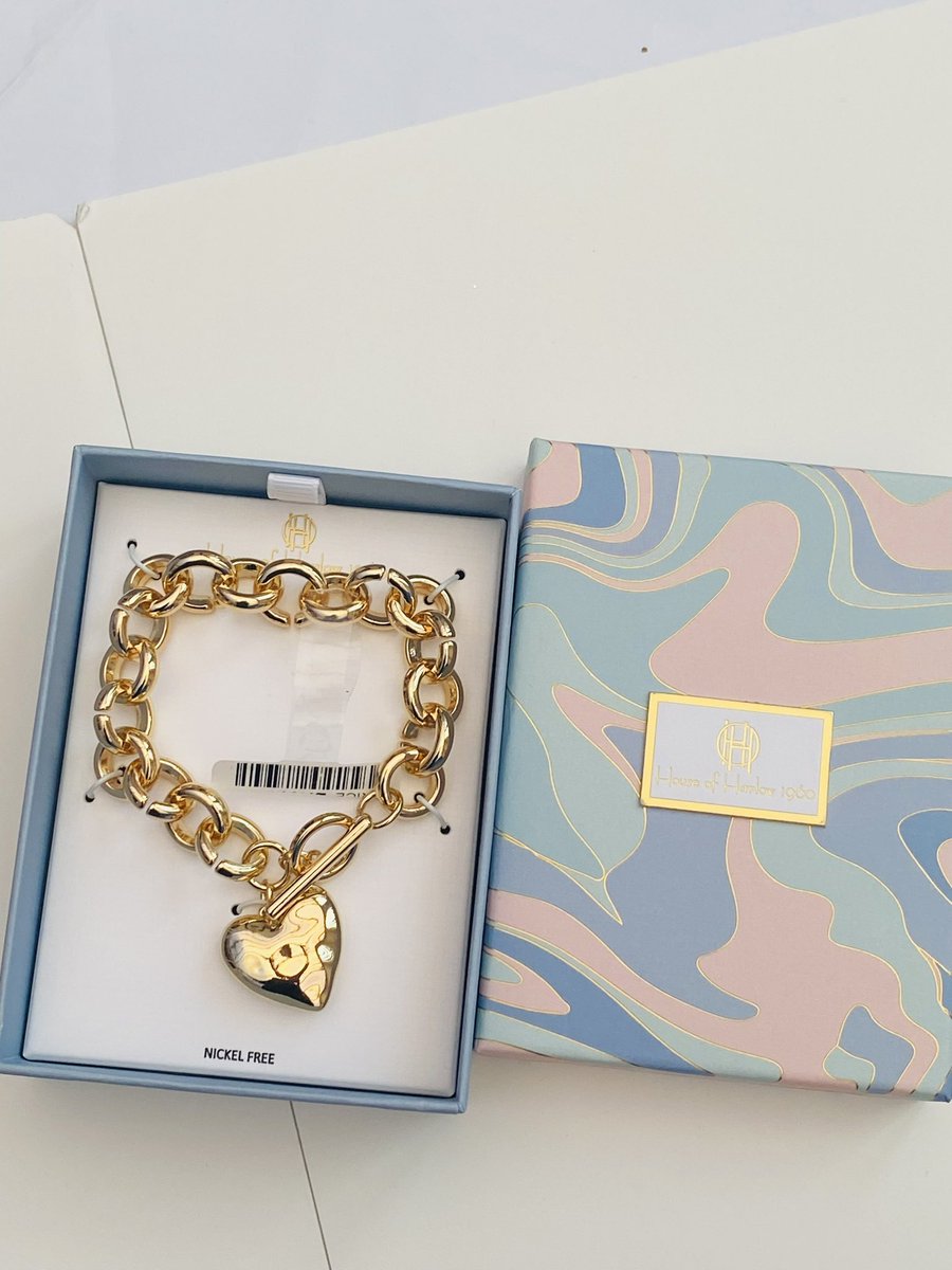 Blashouseboutique tweet media