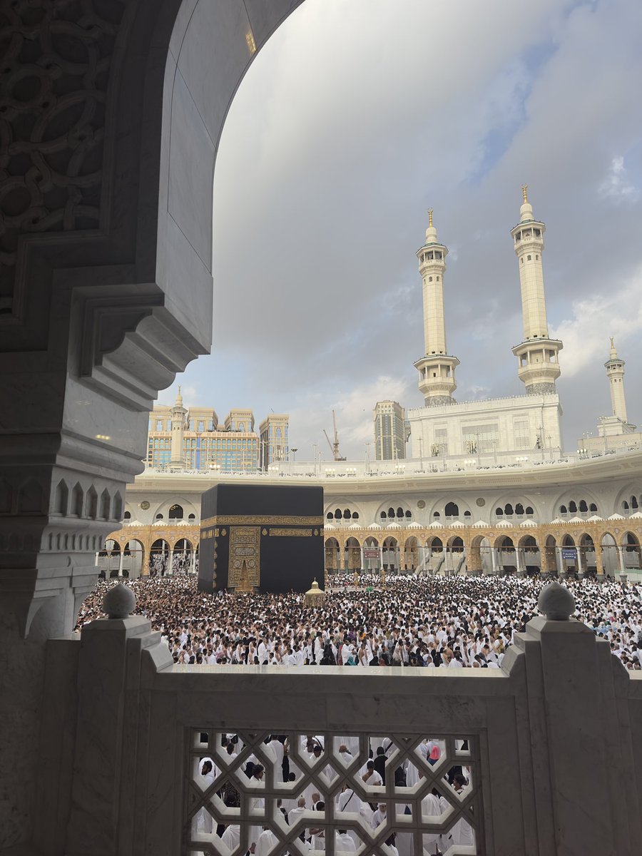 𝙳𝙰𝙷𝙾𝙼 tweet media