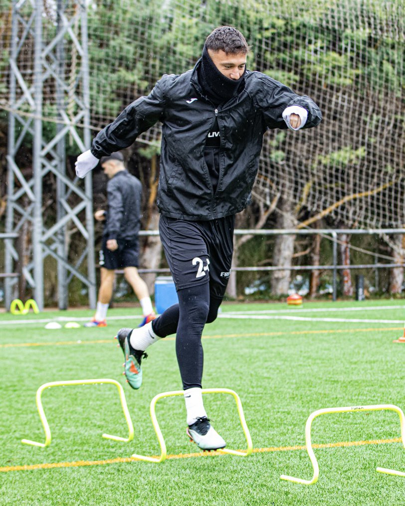 UB Conquense tweet media