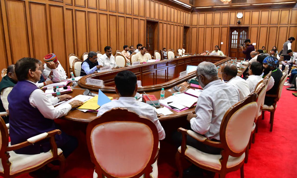 Delhi Assembly tweet media