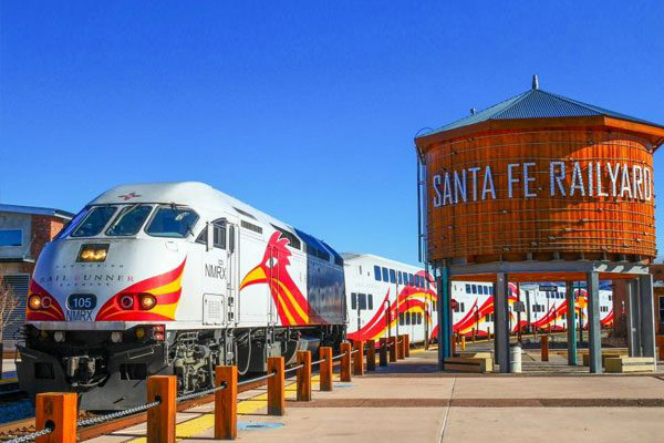 AASHTOsean's tweet image. The @NMDOT finalizes its 2026 State #Rail Plan. #transportation #railroad #train #freight #cargo #passengers #infrastructure #construction #stateDOT @aashtospeaks @GovMLG @USDOTFRA @AAR_FreightRail  dot.nm.gov/blog/2026/03/0…