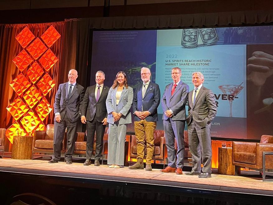 Cámara Tequilera tweet media