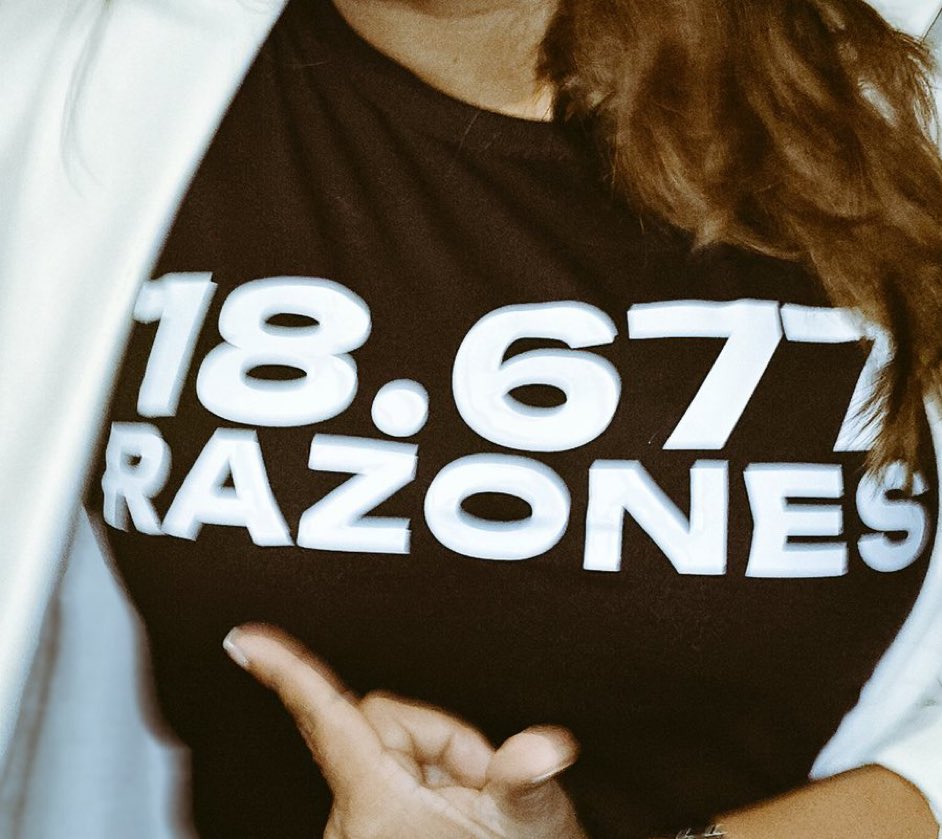 IBetancourtCol's tweet photo. Hagamos justicia en las urnas. 8 de marzo día de la mujer. Devolvámosle la voz a @DeisyDorelly con una curul en el Senado y pateemos en las urnas a las FARC, a Sandra Ramírez, y a los cómplices de la impunidad de los peores criminales de nuestra historia. https://t.co/W1vMEneorr