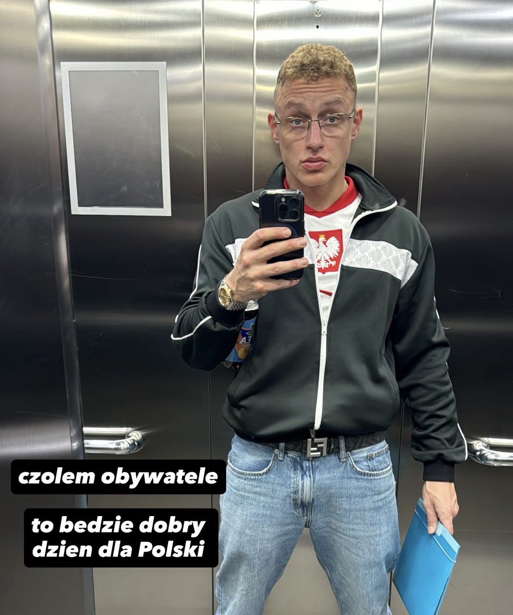 TurtleHype tweet media