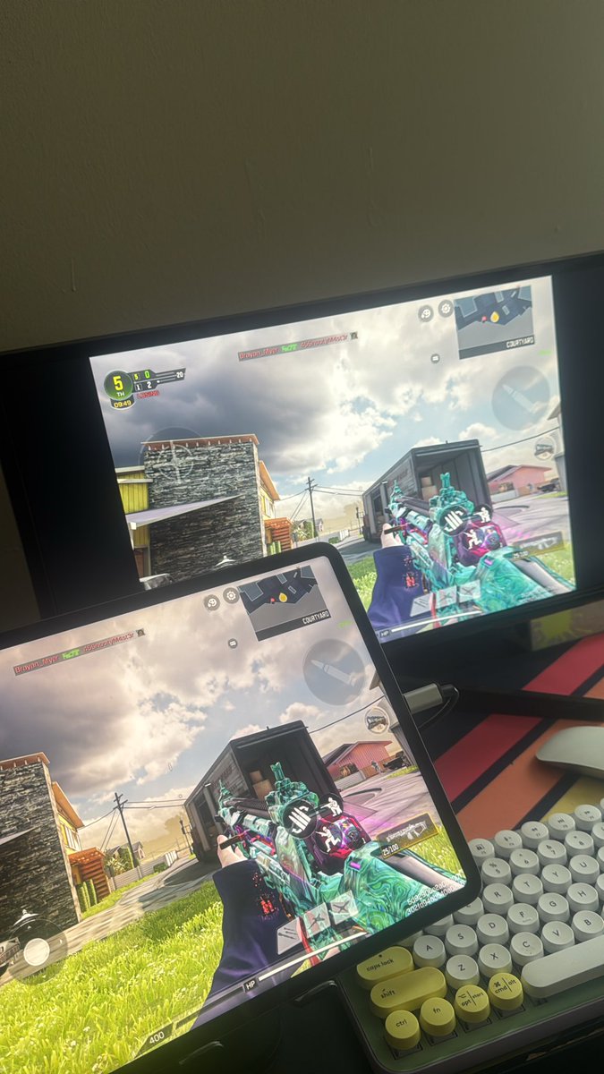 Ju banks tweet media