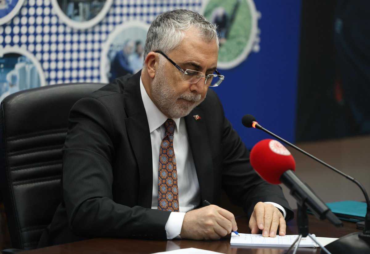 Prof. Dr. Vedat Işıkhan tweet media