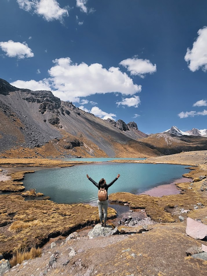 cuscojourneys's tweet image. Discover the Stunning Ausangate 7 Lakes Hike 🏔️
✨ See the full tour and plan your adventure on our website.
.
🌐 Website: cuscojourneys.com
🦙 Book Now: bit.ly/4aUkuF7
.
#cuscojourneys #Ausangate7Lakes #SevenLakesHike #ausangatetrek #AusangateTrek #CuscoPeru