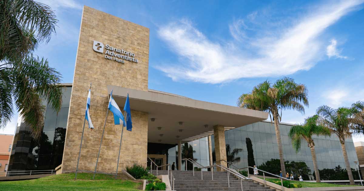 El <a href="/SAPEntreRios/">Sanatorio Adventista del Plata</a> obtiene reconocimiento por su gestión y seguridad en salud.

La institución médica consolida su compromiso con la excelencia, la transparencia y la mejora continua en el cuidado de la salud.

Conocé más en esta nota 👇
noticias.adventistas.org/es/sanatorio-a…