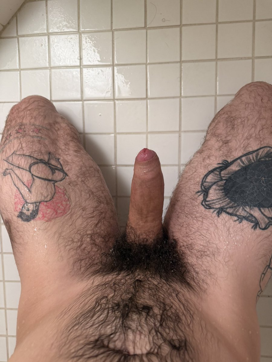 ZlatKonchikov's tweet photo. Morning wood https://t.co/l0cXsXQcsL