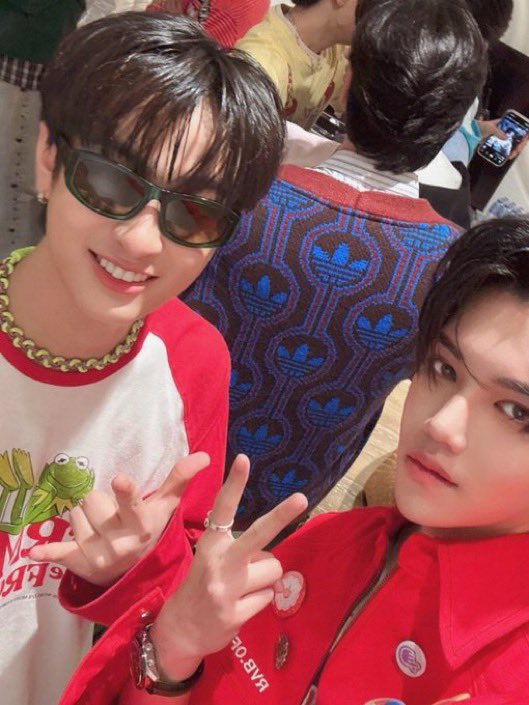 _Bloverline_'s tweet photo. P’Kla, diretor de #DuangWithYou, confirmou que o namorado de Pae, personagem interpretado por Wave, irá aparecer eventualmente na série.

Quem Será ?!?

#waavetnp #TheeWave #PeteWave #PungWave https://t.co/4VUpZaA5En