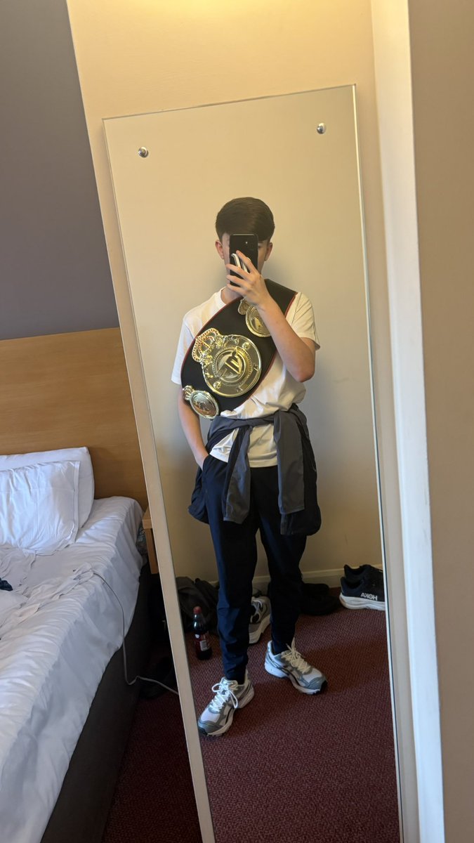 Bobby_LAD tweet media