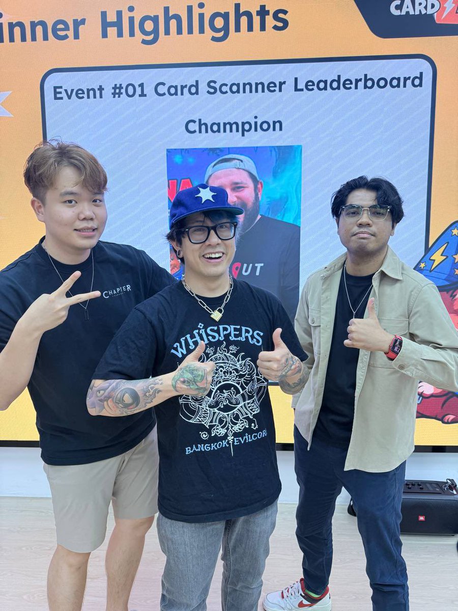 nomadicsauc tweet media