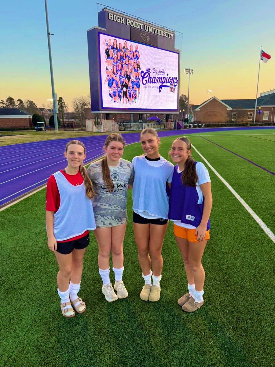 Nyah Selah Huck tweet media