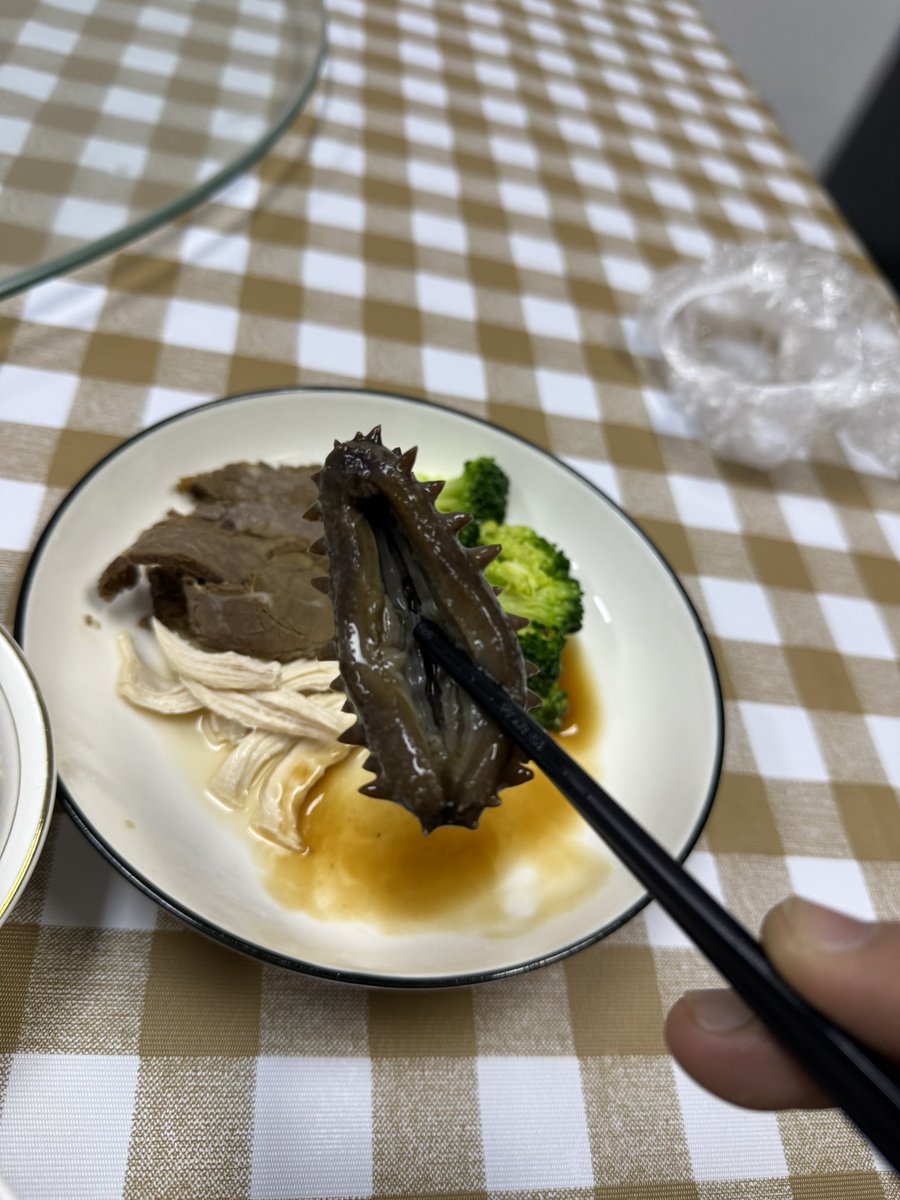 dalaoshu86332's tweet photo. 吐了🤮 https://t.co/tlfyG9uDwt