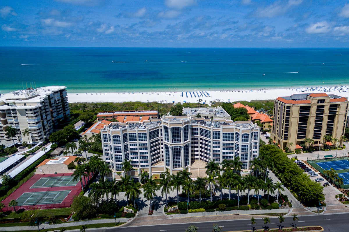 stcloans's tweet photo. Our one year construction &amp; renovations of the 5 th floor amenities deck, all patios, new pool &amp; spa with new cool pool deck is close to comoletion.  We are ready to begin welcoming our valued guests in April.
Our booking website with pictures &amp; video
https://t.co/f6ibMvzxAF https://t.co/766bLARM1N
