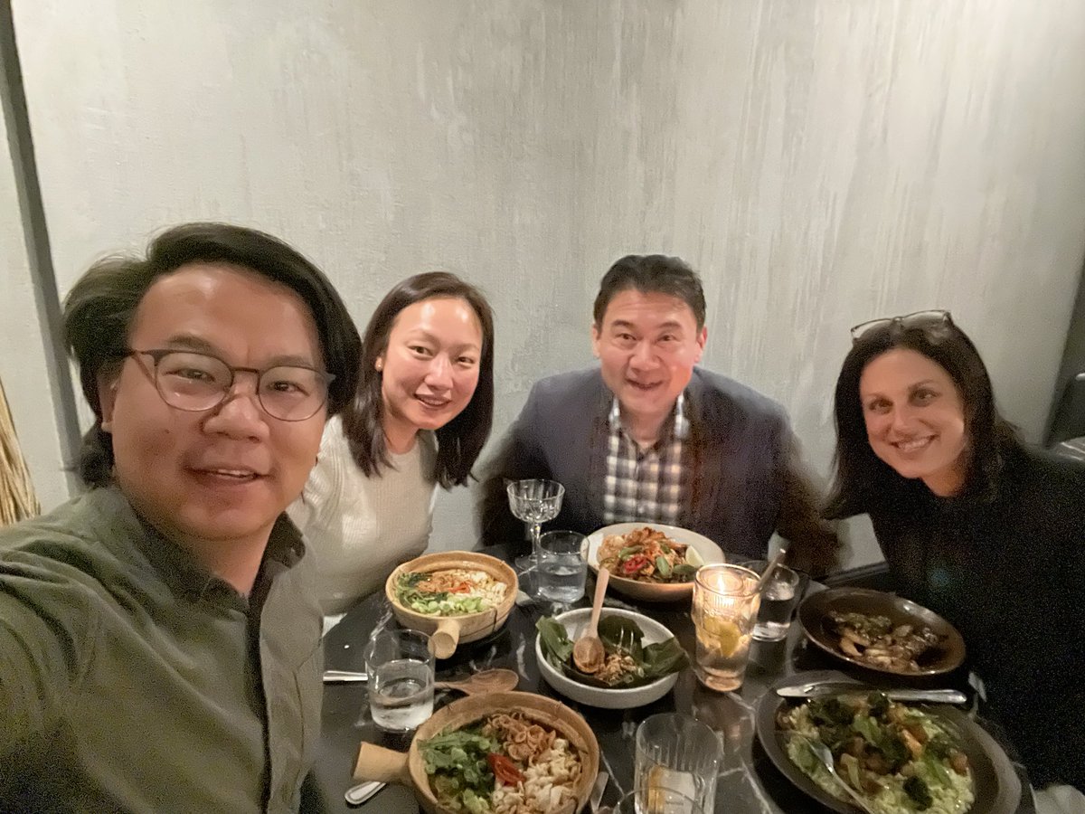 Yang Eric Li tweet media