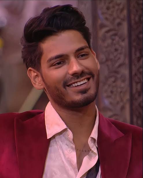 ๐๐๐๐ ๐ณ๐๐๐๐๐๐๐ข ๐๐๐๐๐๐ tweet media