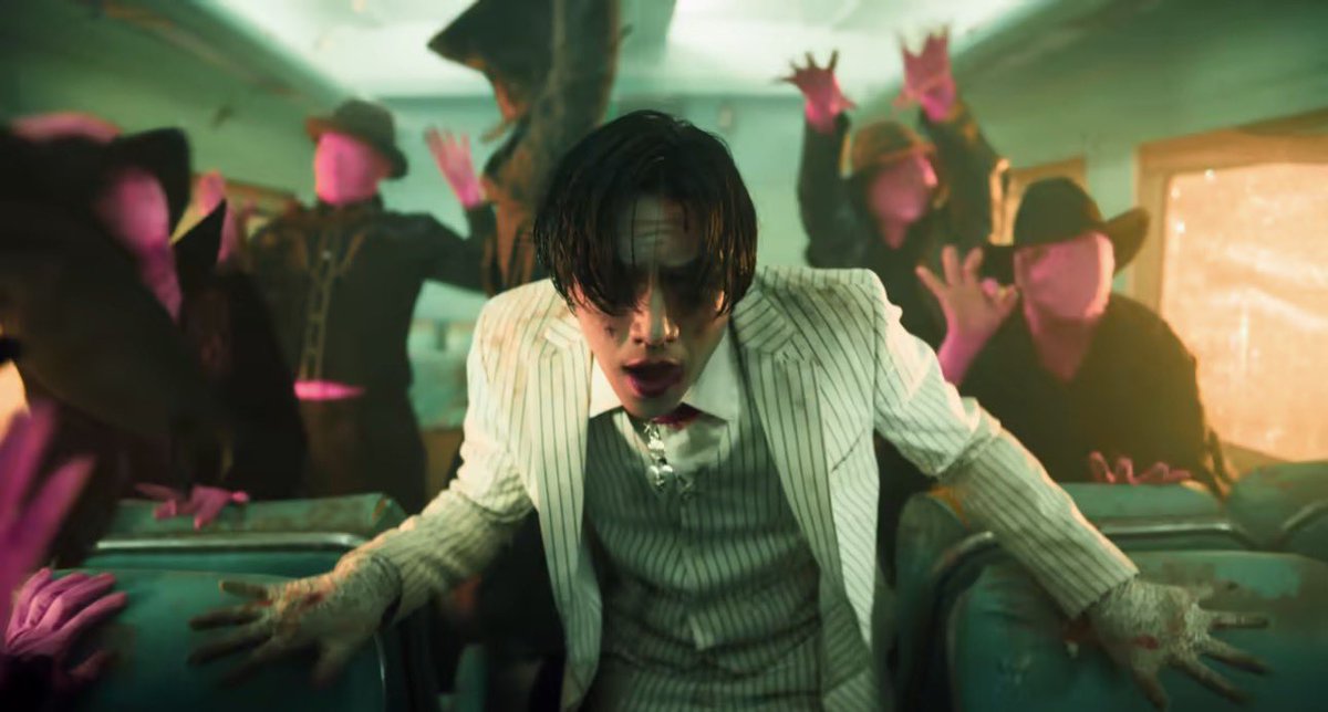 †𝔥𝔬𝔯𝔯𝔬𝔯༉ tweet media