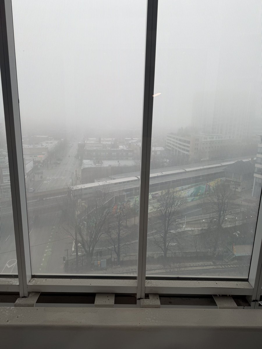 The <a href="/metraUPN/">Metra UP-N</a> of the Baskervilles. Clang, clang, clang in the mist!