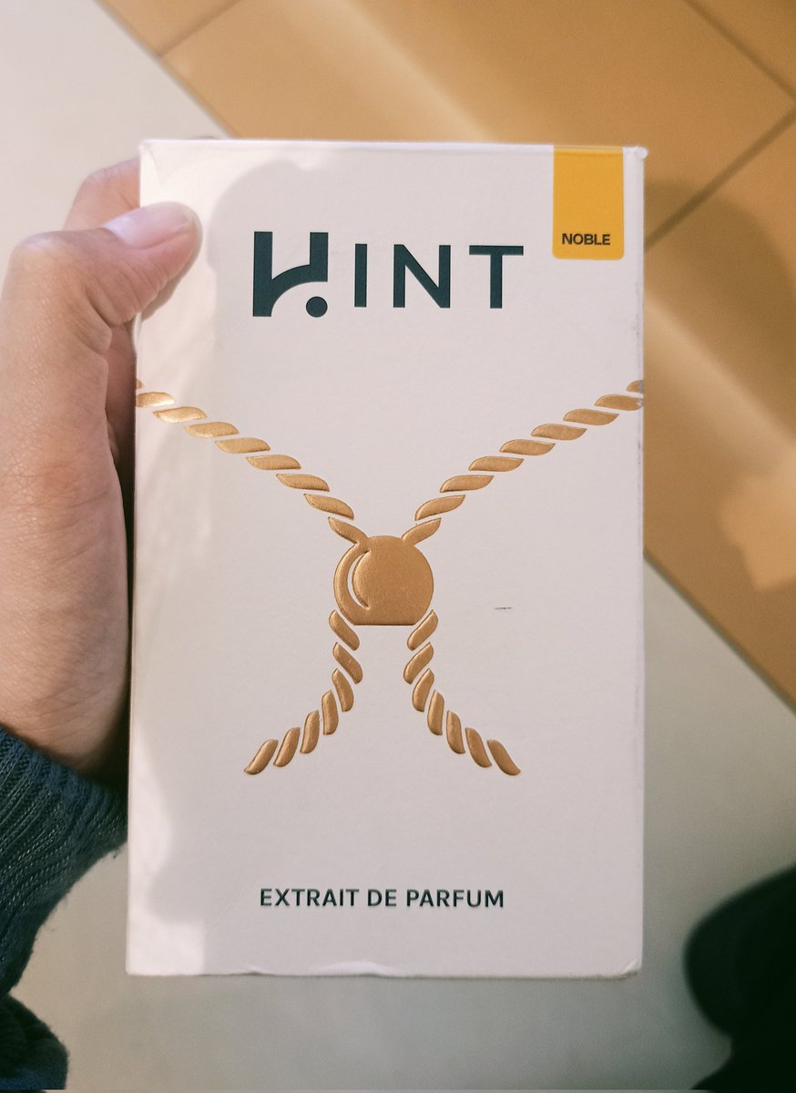 leavesnostone's tweet photo. WTS HINT Noble Extrait De Parfum 130k bisa nego

Parfum unisex wangi floral fresh

- Jual rugi 130k aja, isi masih banyak 97%
- Pake shopee bisa gratong (pengiriman dari jakbar)
- Size 40ml
- Longevity up to 12 hours

#wts #hint #jualparfum #parfum #hintnoble #prelovedparfum https://t.co/xdBT3m2X6K