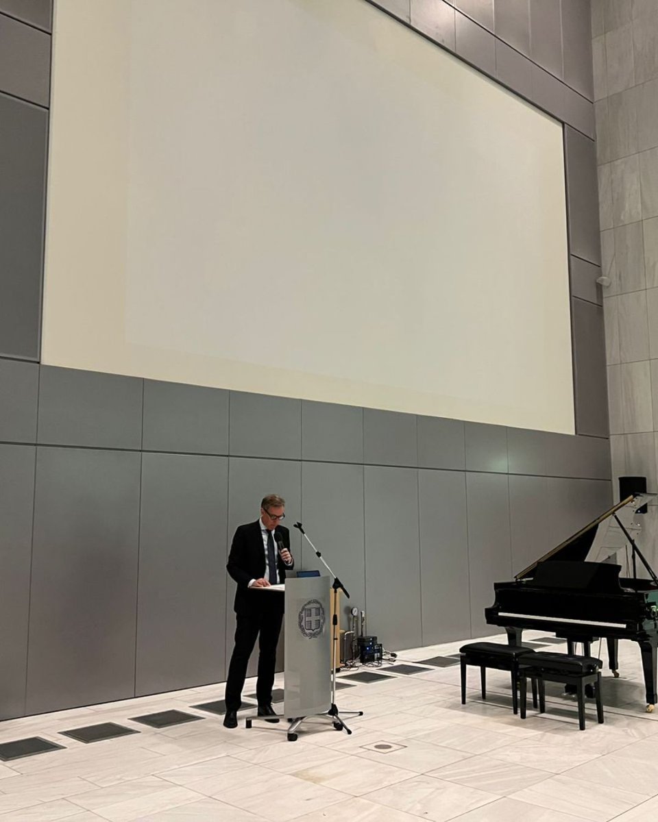 Botschaft von Griechenland in Berlin tweet media