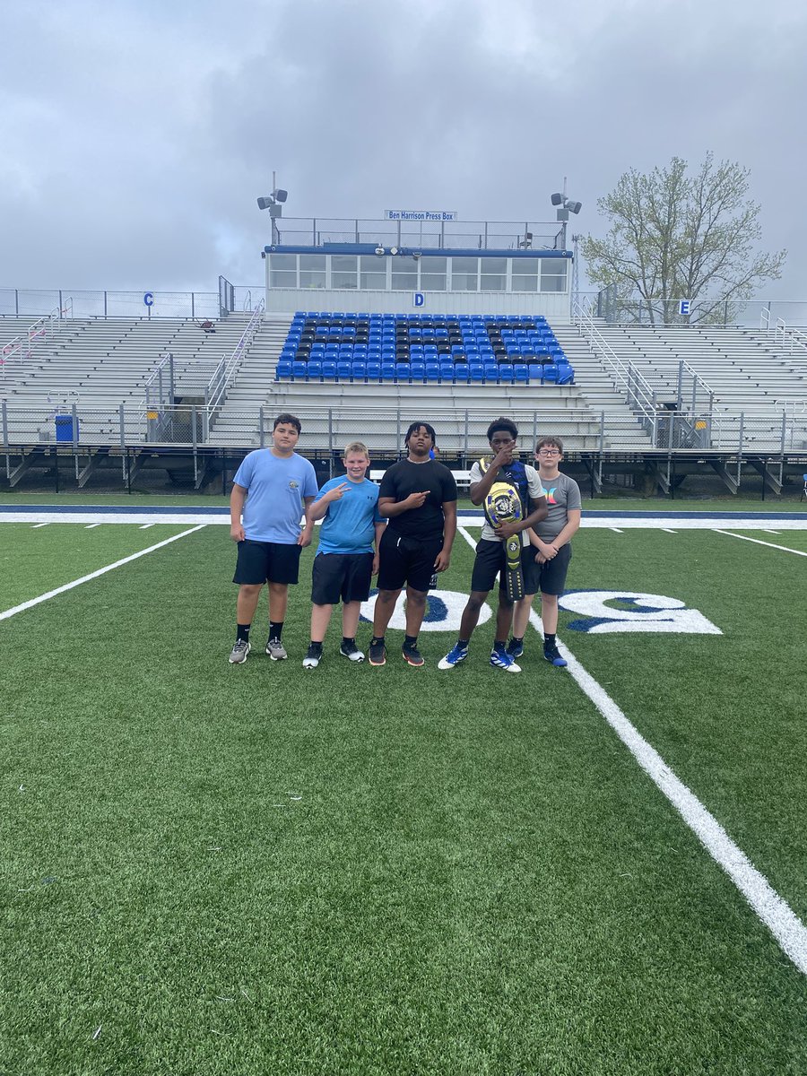 PRCHS_FB's tweet photo. Your middle school trident ball champions! Team Bailey finished with a perfect 4-0 record 

#GUTS https://t.co/kBZppbT8bc
