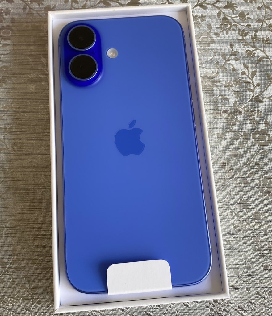 e eu que comprei castanha de caju na amazon e recebi um iphone 16 pqp