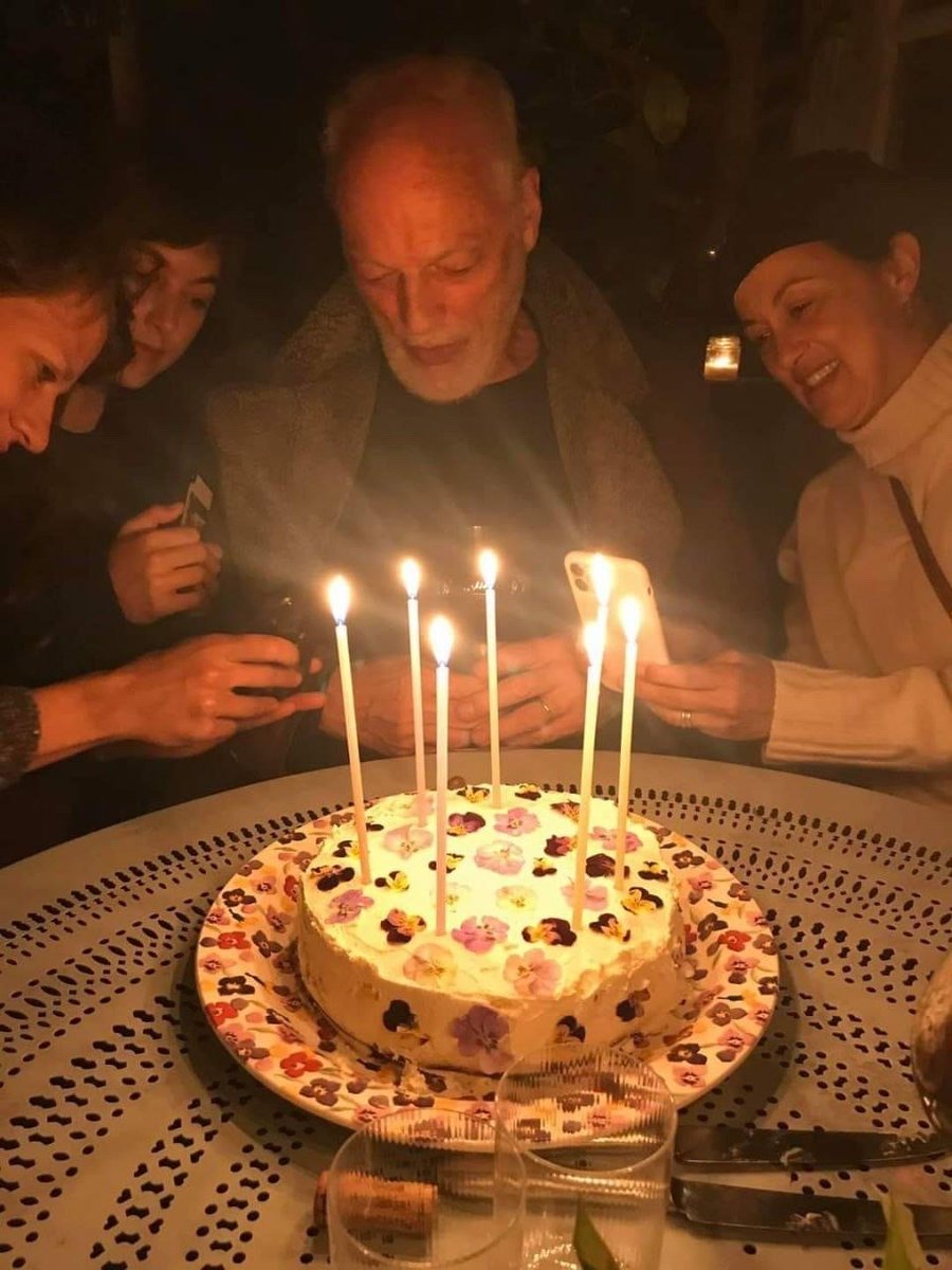 Pink Floyd 💎 tweet media