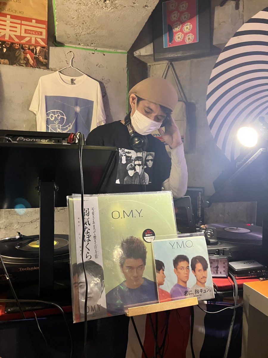 かぶっ……てない！！