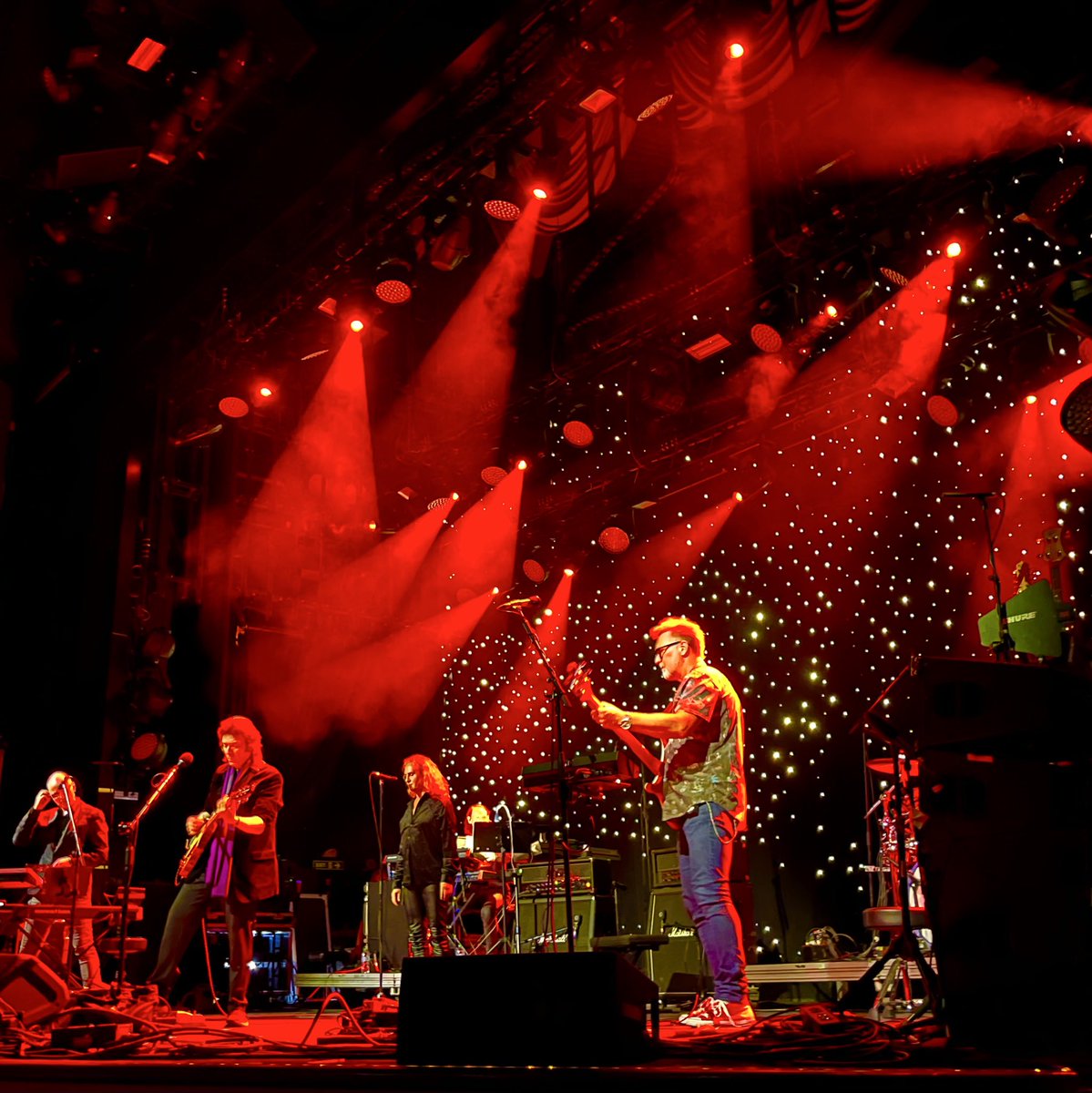 Steve Hackett tweet media