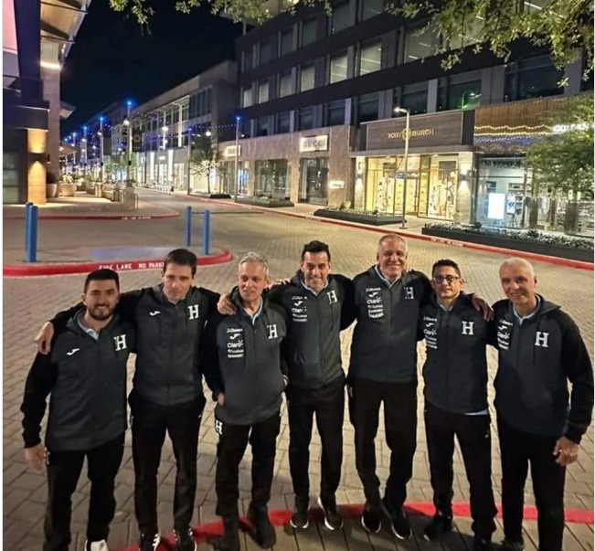 Roberto Urrea P tweet media