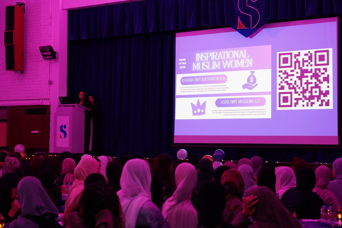 Stepney All Saints School tweet media