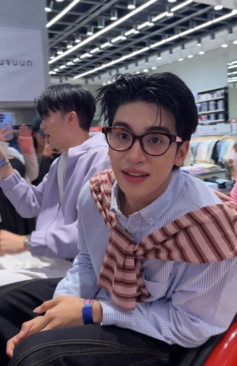 puppyboiiii tweet media