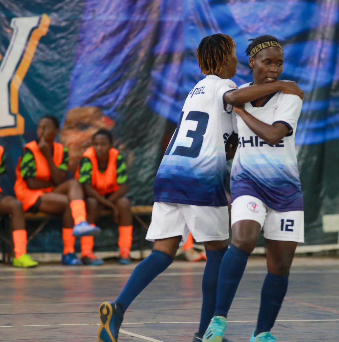 Futsal_Uganda_'s tweet photo. Futsal Women Uganda Cup Semi-final 1️⃣
16"
Ruth Monica puts the ball into her net to gift Mengo the lead
ASKA 1-2 Mengo City
#ASKMEN https://t.co/4ZjyG0In7k