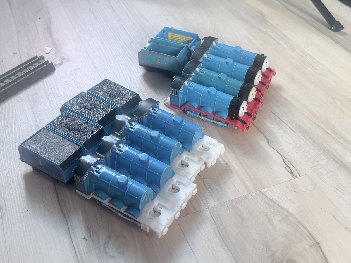 Benny aka Cows tweet media