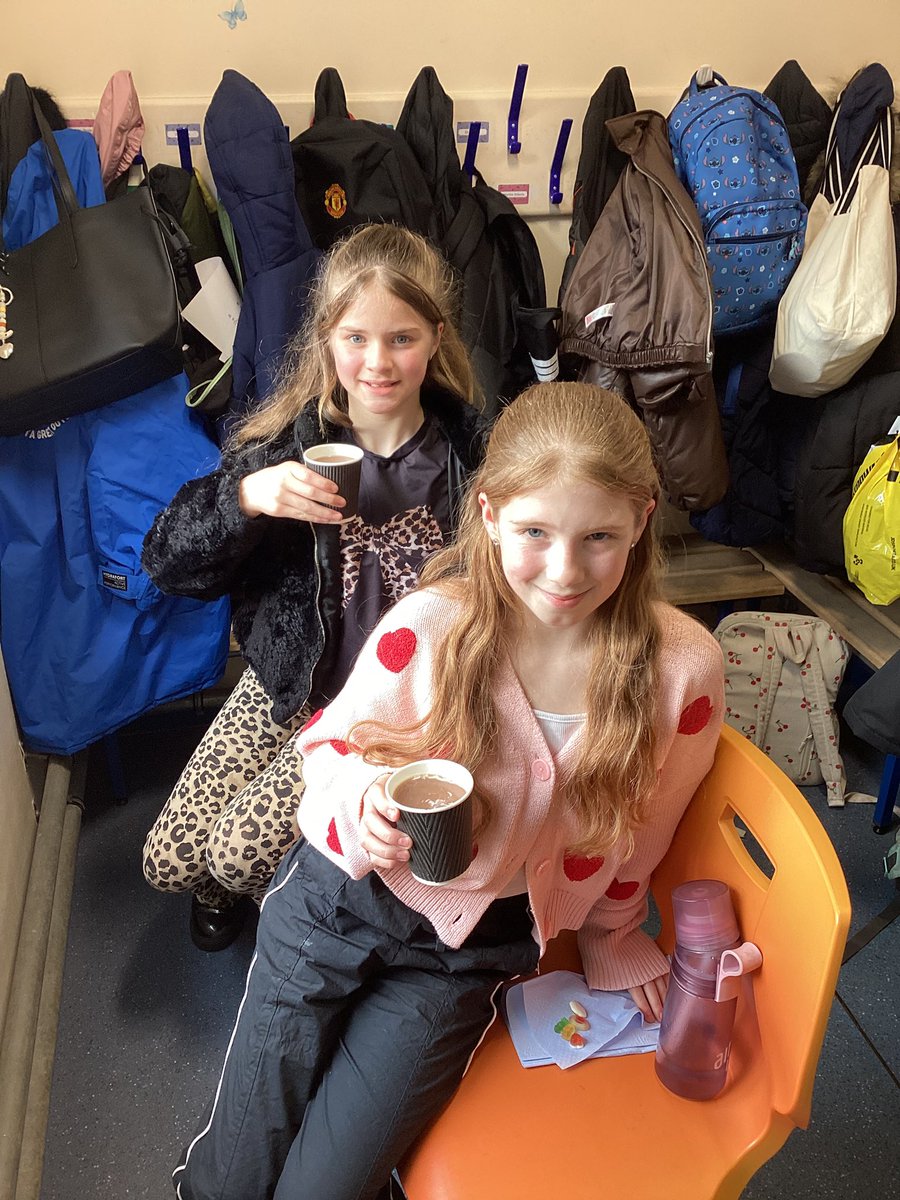 GrindleyMrs's tweet photo. Emillie was the dojo winner in Seagulls this week and she chose Sophia to enjoy a treat with her. Well done Emillie! 👏 @saintoswalds https://t.co/Yn8rejfXNf