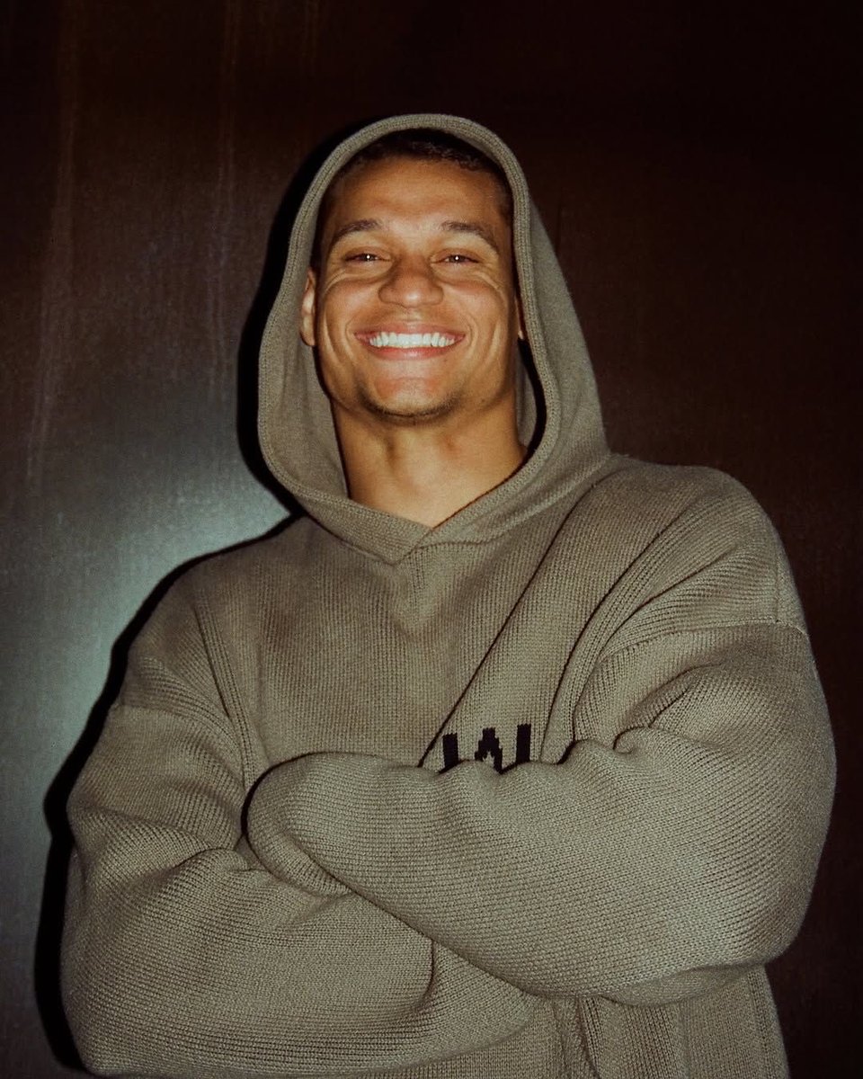 Bell 🍉 tweet media